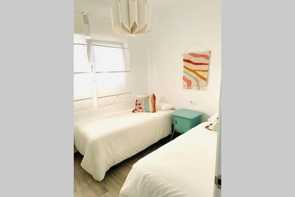 Precioso Apartamento Con Vistas Parciales, Garaje Y Piscina Tarifa Exterior photo